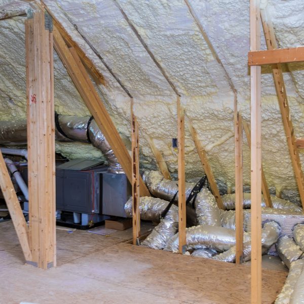 Air conditioner and heating system in installation system in the roof of the house heating system